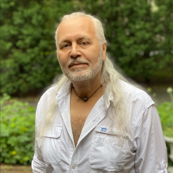 Meet your Posher, Farhad - Picture 1 of 1